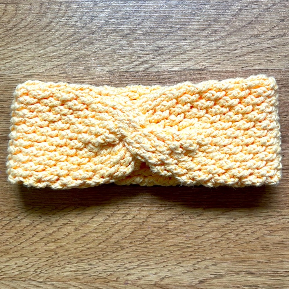 Double thick womens head warmer crochet